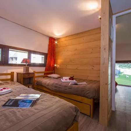 Apartament Sainte-foy-l'argentiere Sleeps 4 T454437