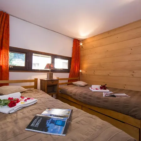 Apartament Sainte-foy-l'argentiere Sleeps 4 T454437 *